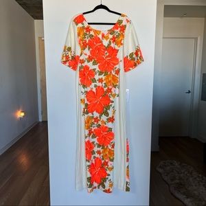Vintage Hawaii Caftan Dress 60s Full Length Maxi Short Sleeve Floral
